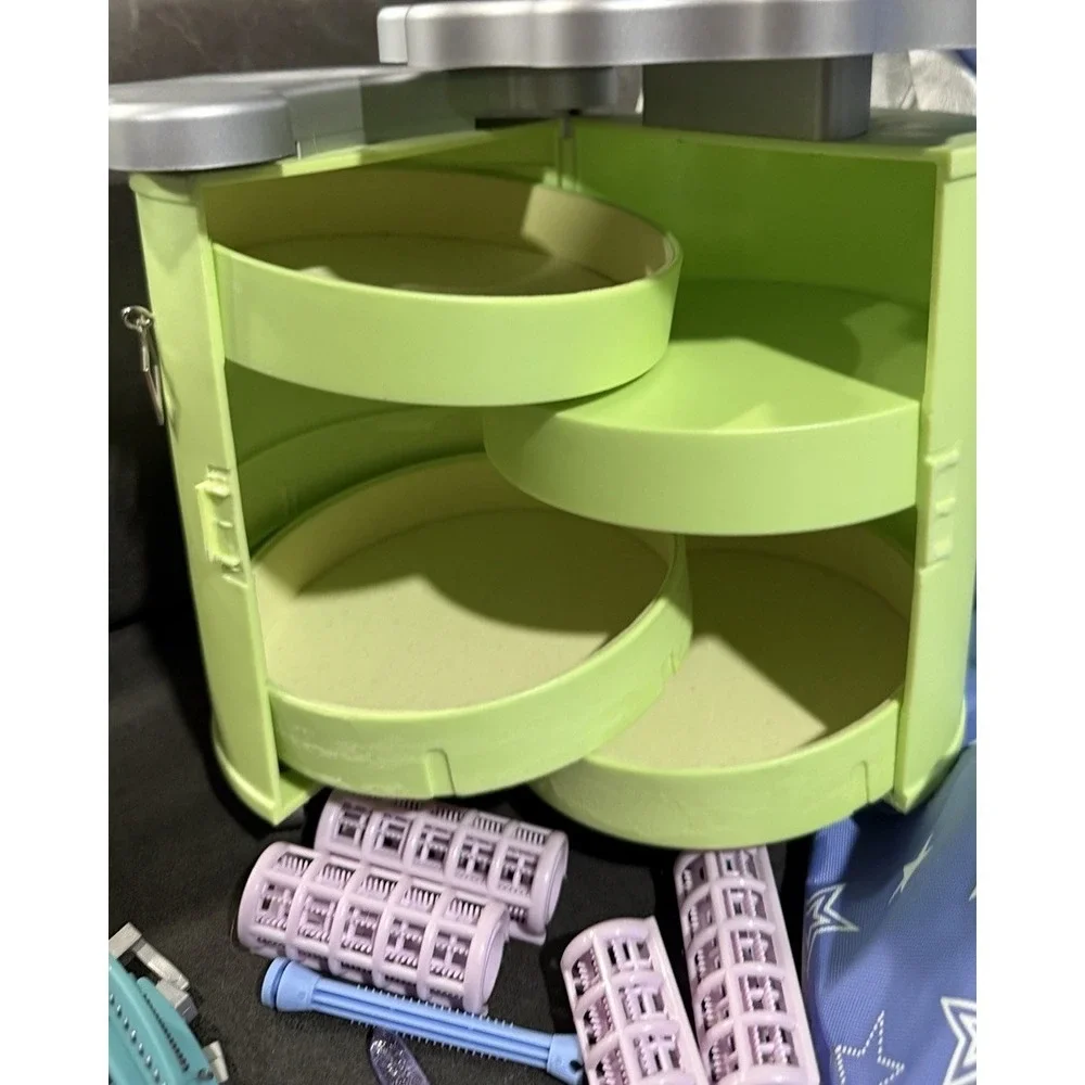 American Girl Beauty Salon Caddy Over the Door Hanging Clothes Organizer‎ & Tote